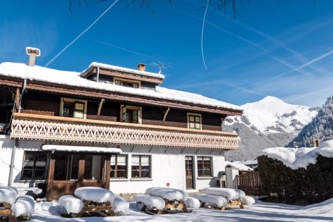 THE NANT B&B/Holiday farm