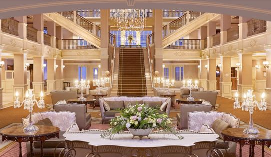 Pomore - хотел Disneyland® Hotel