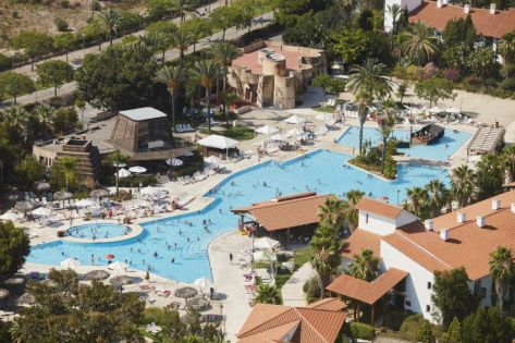 Pomore - УИКЕНД В  PORTAVENTURA HOTEL EL PASO  с вкл достъп до Ferrari  Land
