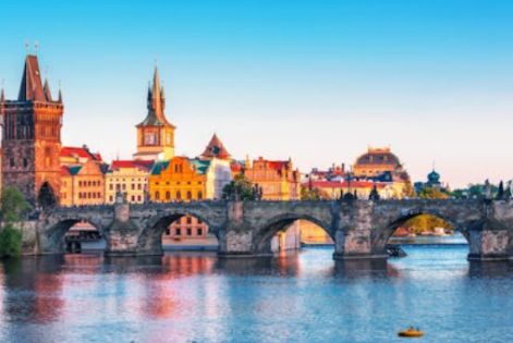 Септемврийски уикенд с деца в Прага от Варна