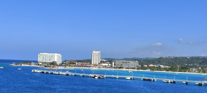 Карибски круиз Доминикана, Аруба, Маями и Панама с плаване през канала