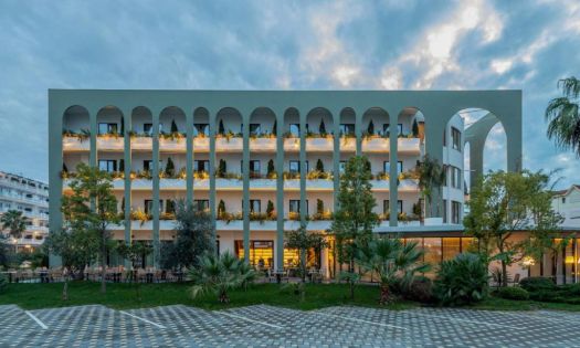 FLOWER HOTELS & RESORTS