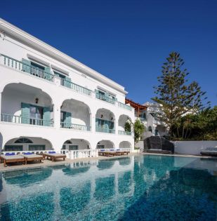 ARMONIA HOTEL SANTORINI 3*