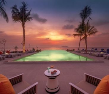 OBLU SELECT LOBIGILI