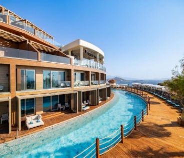 QLUSIVE HOTEL