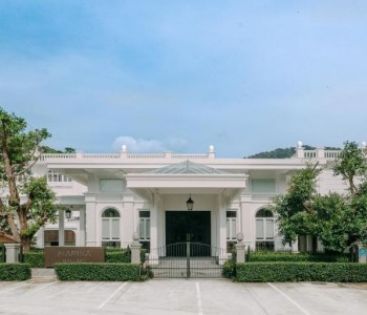 Marina Gallery Kacha Resort